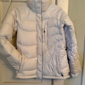 Columbia Women's Light Gray Puffer Jacket
